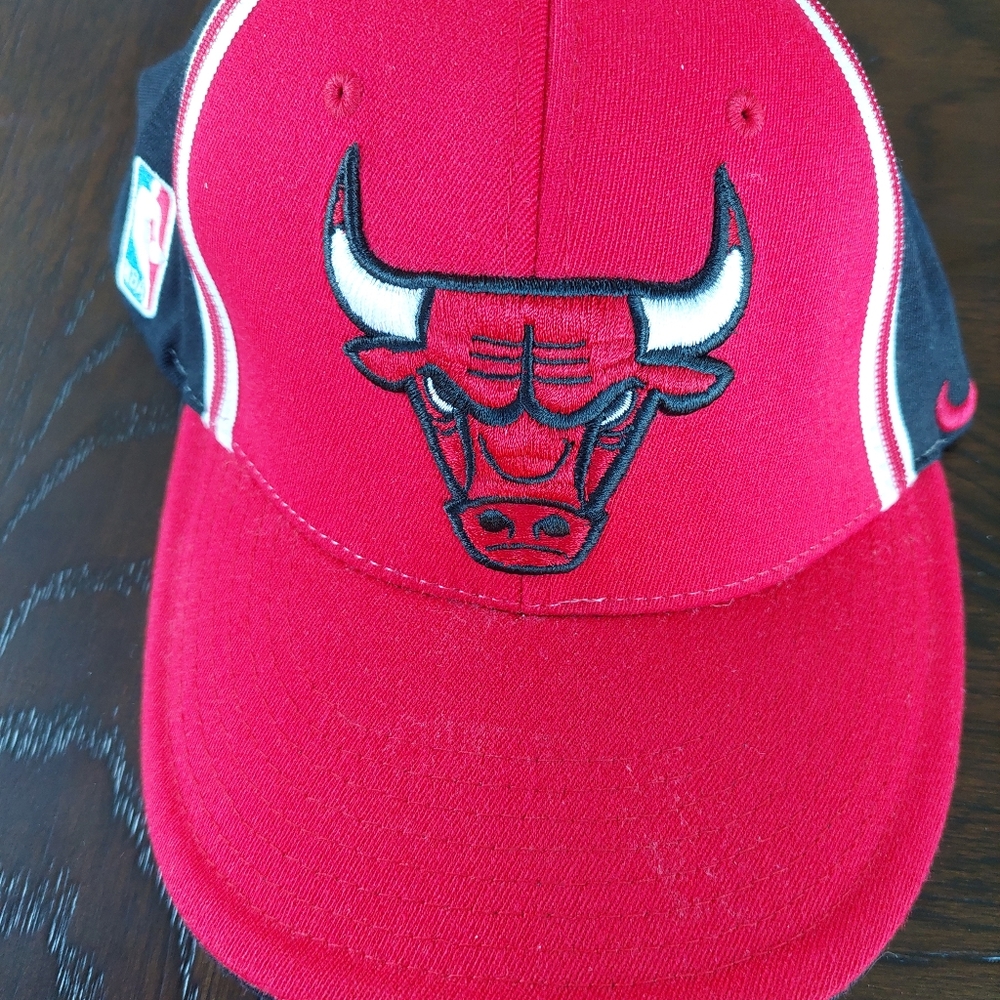 Awesome NBA Nike Chicago Bulls Michael Jordan Trucker Hat